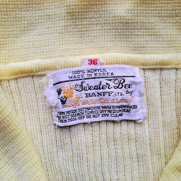 Vintage Sweater Bee by BANFF Yellow Sleeveless Pull-over - Picture 5 of 6